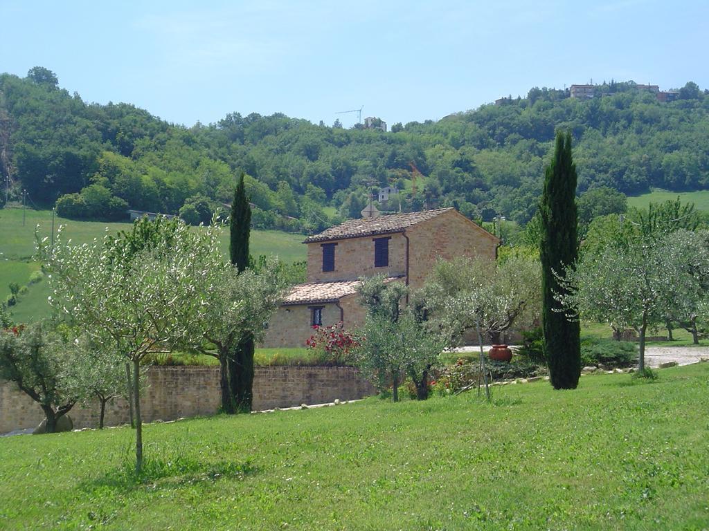 Agriturismo Tre Querce Penna San Giovanni Zewnętrze zdjęcie