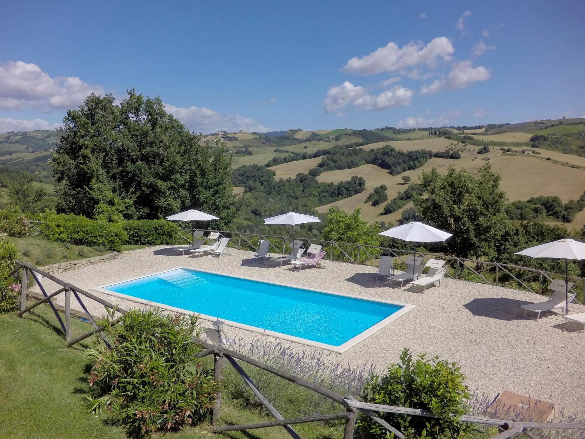 Agriturismo Tre Querce Penna San Giovanni Zewnętrze zdjęcie