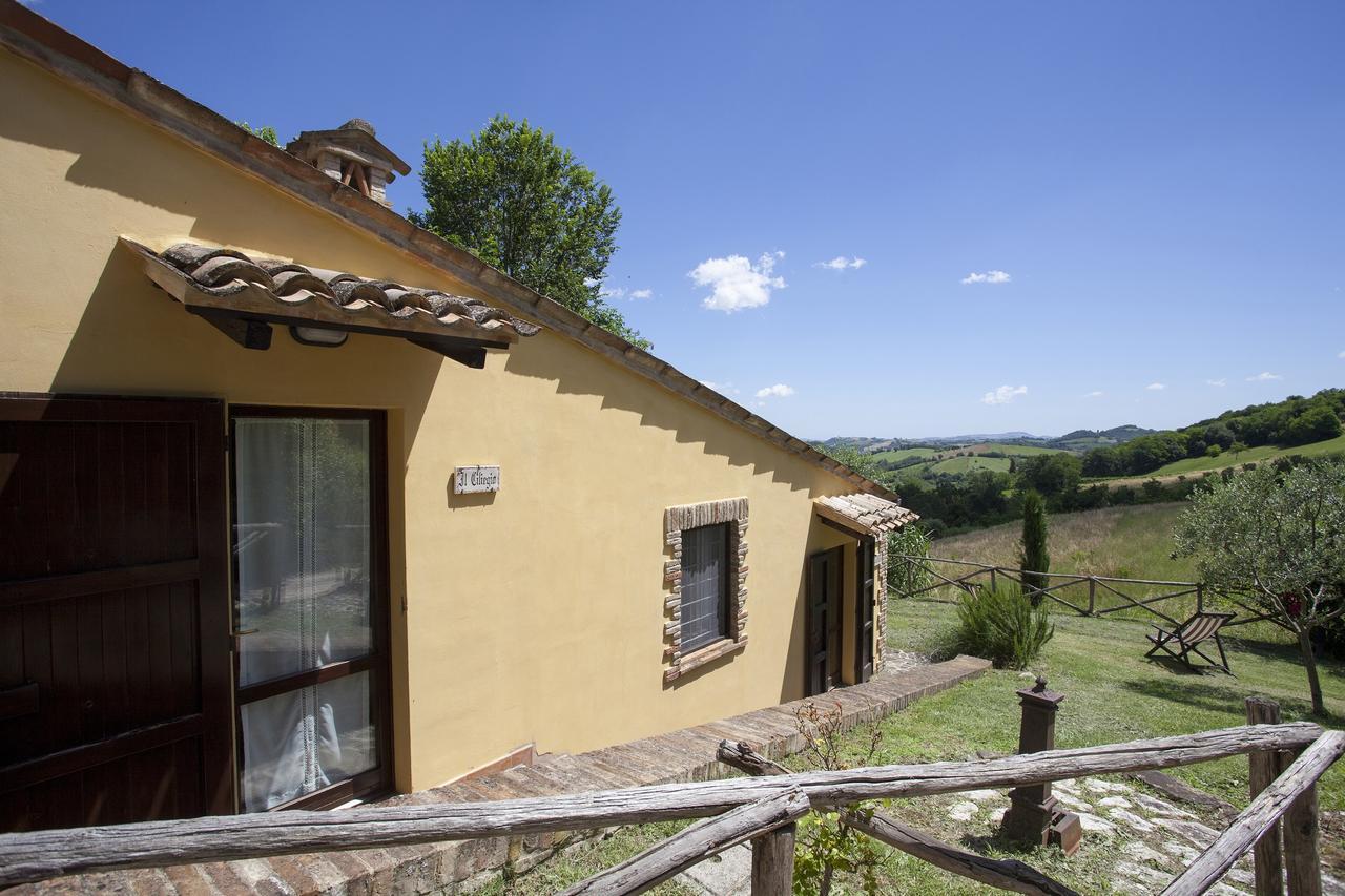 Agriturismo Tre Querce Penna San Giovanni Zewnętrze zdjęcie